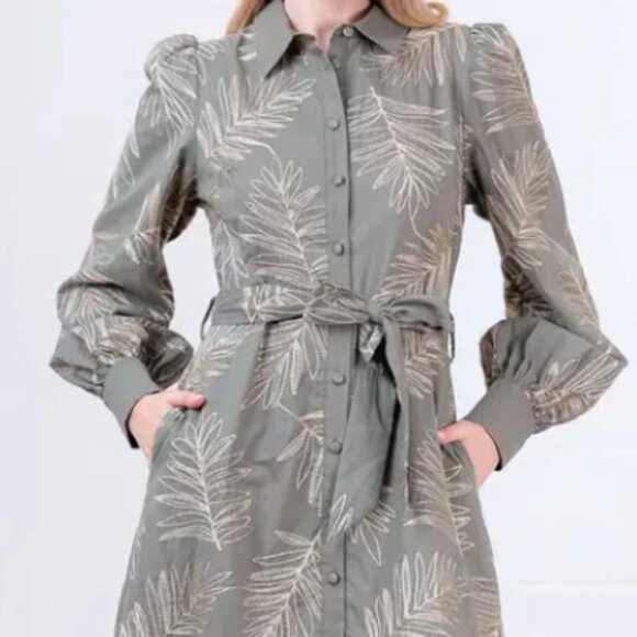 NWT TAELYNN LONG SLEEVE COLLARED BUTTON DOWN TIERED DRESS | MEDIUM - Picture 1 of 6